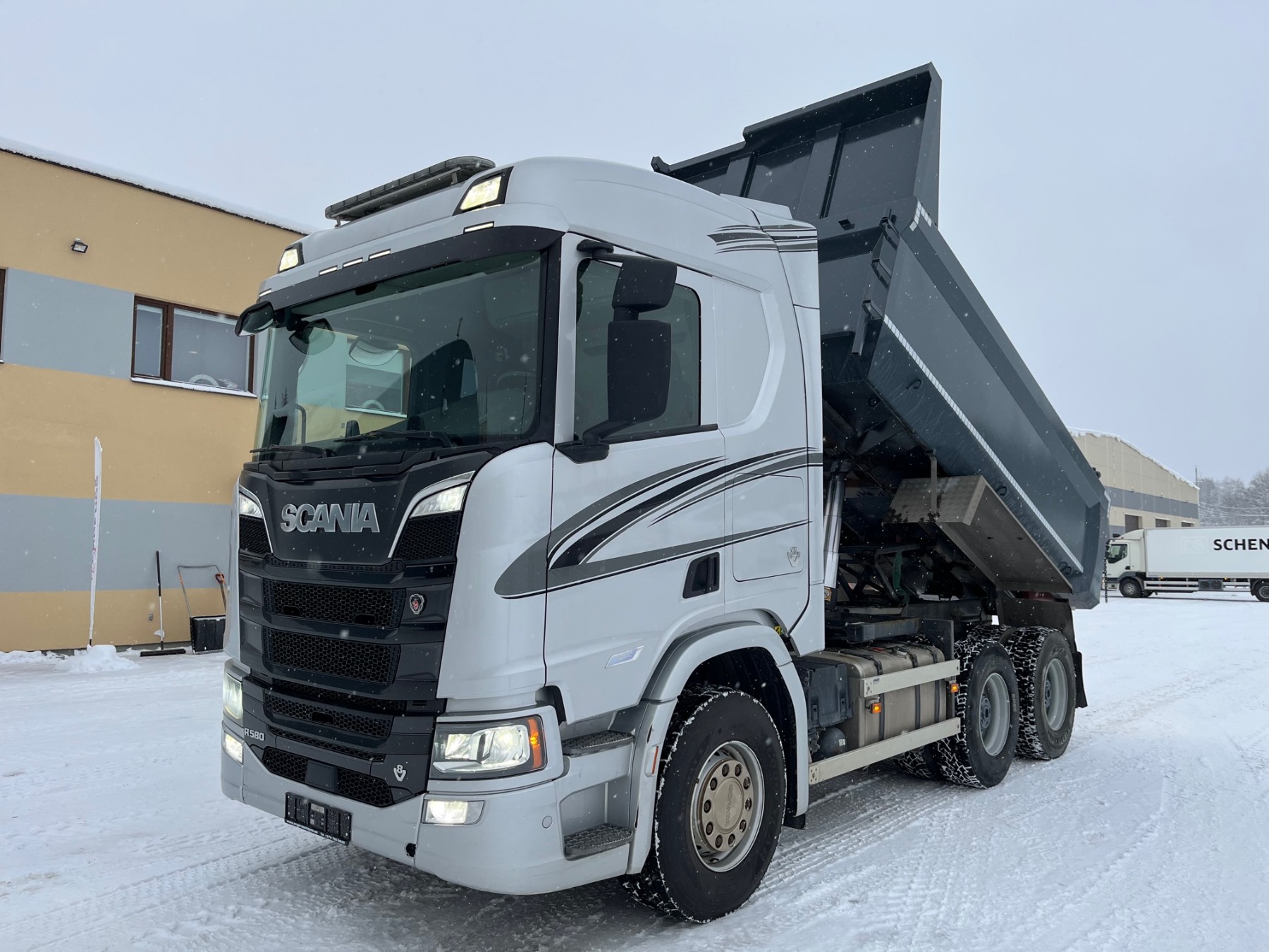 Scania R580 6X4 EURO 6 + RETARDER + BOX HEATING + FULL AIR
