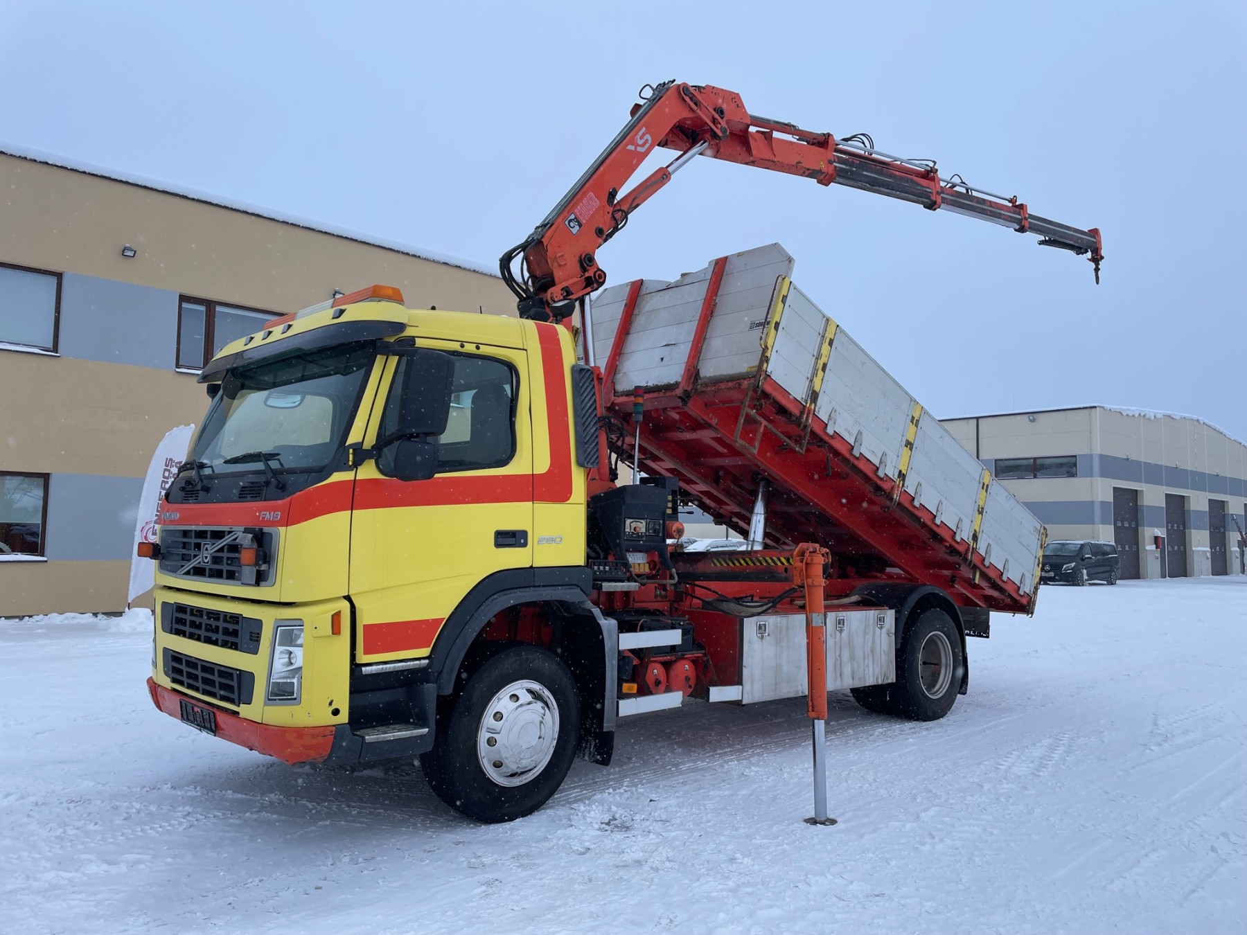 Volvo FM260 4x2 + HIAB 122 CRANE + FULL STEEL