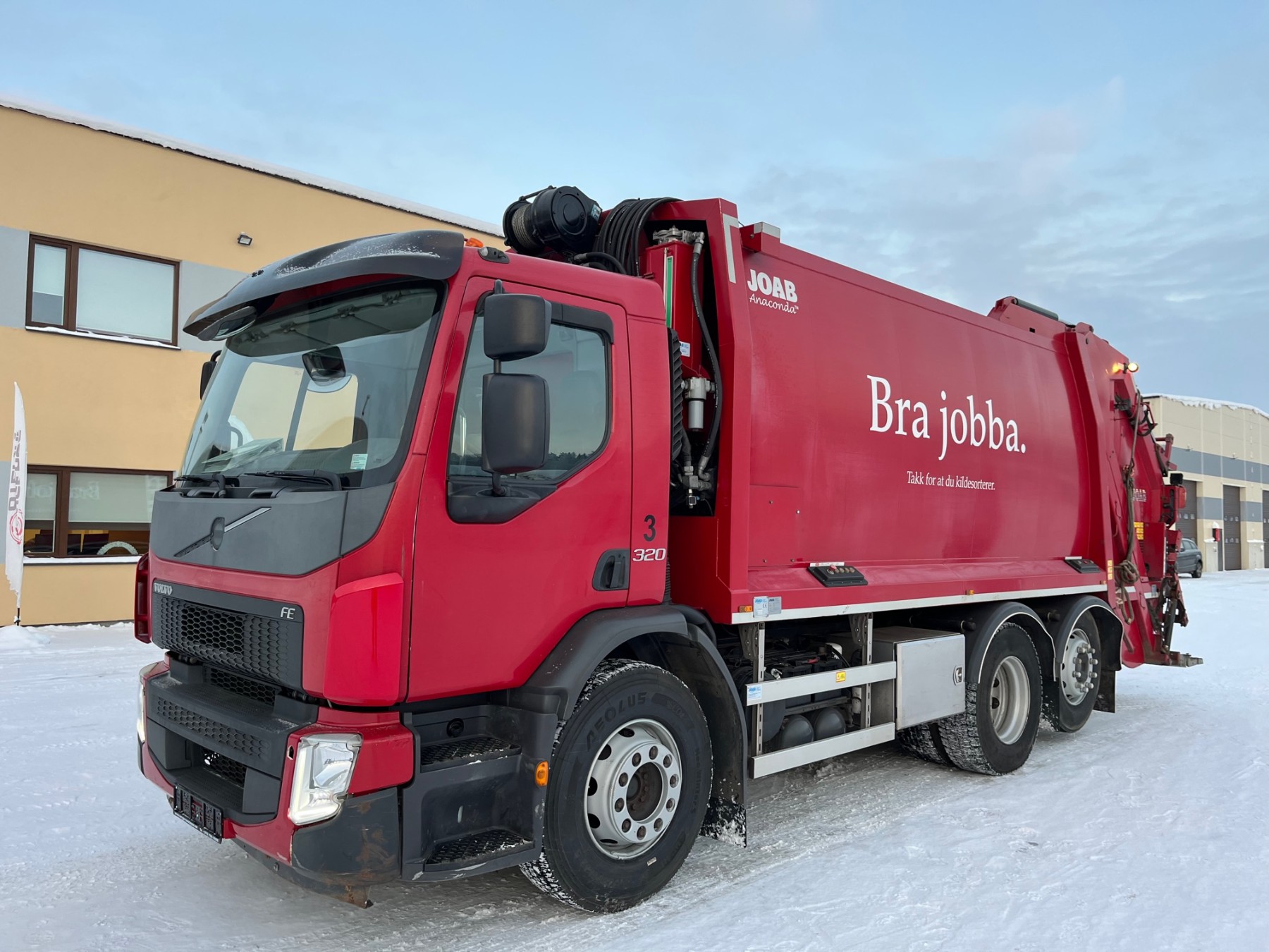Volvo FE320 6x2*4 EURO 6 JOAB PRESS 19,9 m3 + VINCH